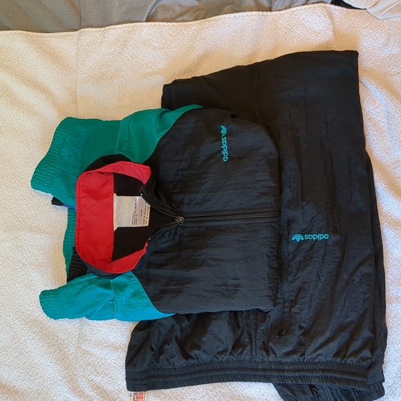 Adidas Multicolor Retro Lined Tracksuit Windbreaker& Pant. Both are Medium - Picture 10 of 16